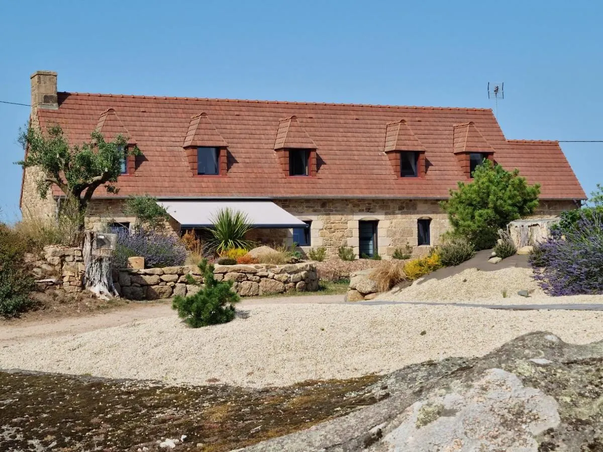 Holiday home Longere Renovee Sur Les Hauteurs De Perros-Guirec