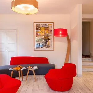 3* Hotel De Perros, The Originals Boutique